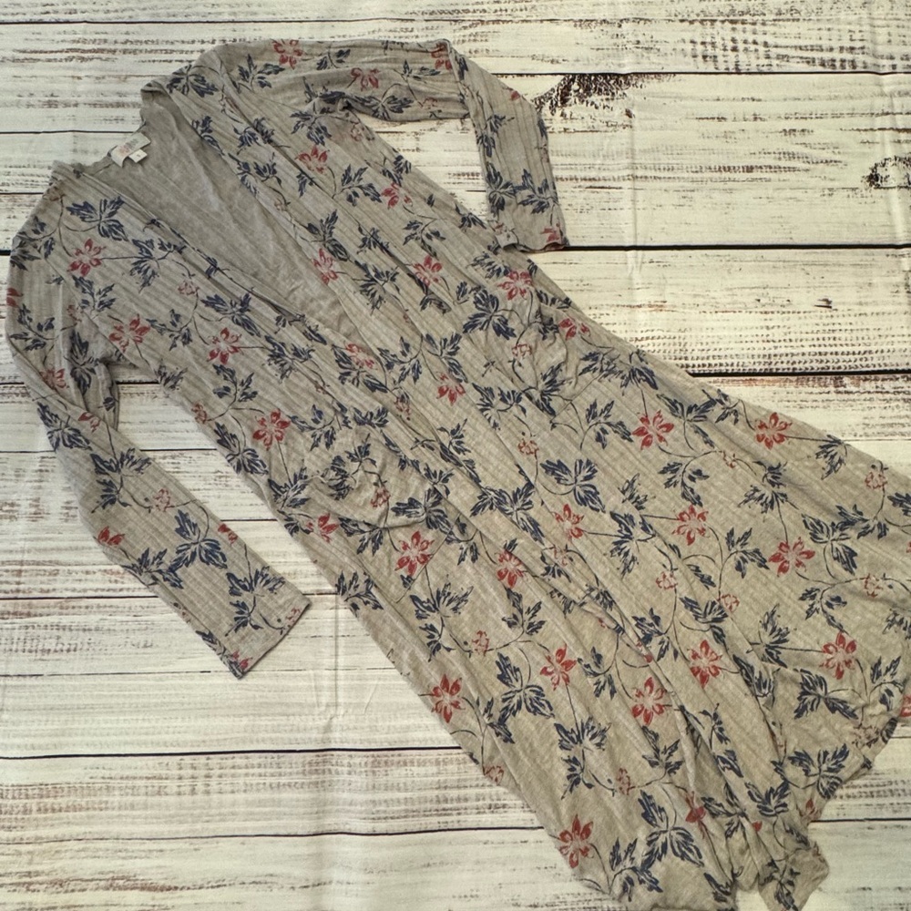 LuLaRoe Ribbed Gray Sarah
